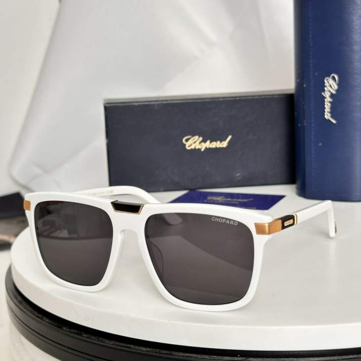 Picture of Chopard Sunglasses _SKUfw66210462fw